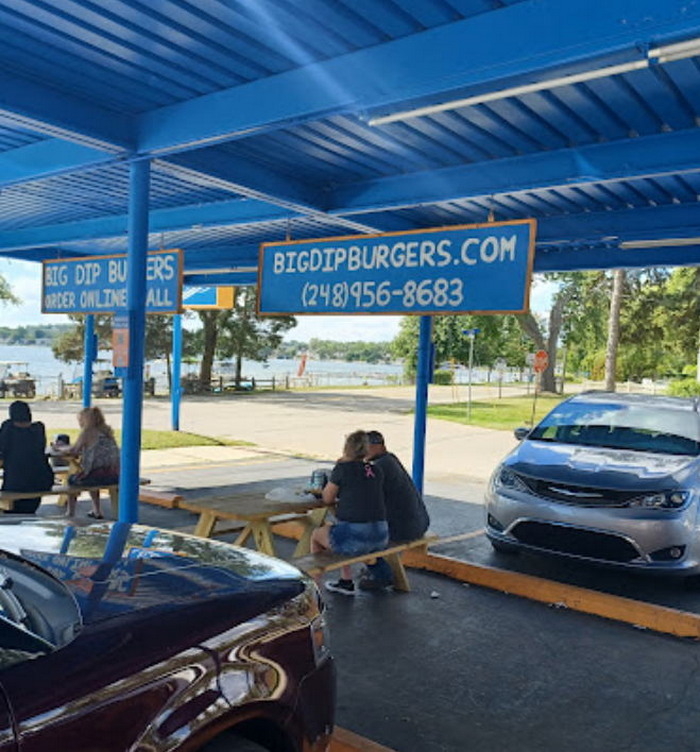 Big Dip Burgers - As Big Dip Burgers (newer photo)